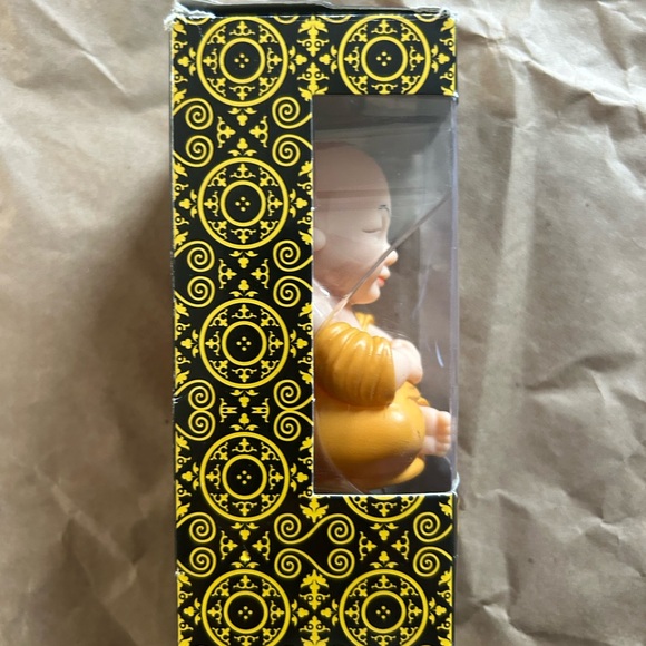 Vintage Enlightenment Dashboard Monk - Gold and Black - Picture 6 of 6